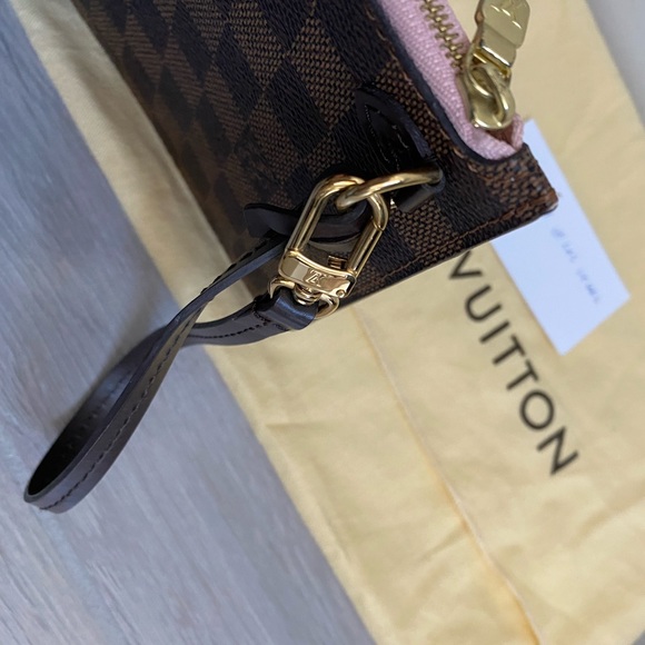 - SOLD-
Louis Vuitton Pouch for Neverful Ebene - Picture 3 of 14